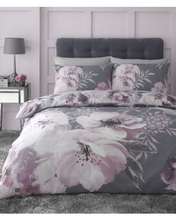 Dramatic Floral Duvet Set