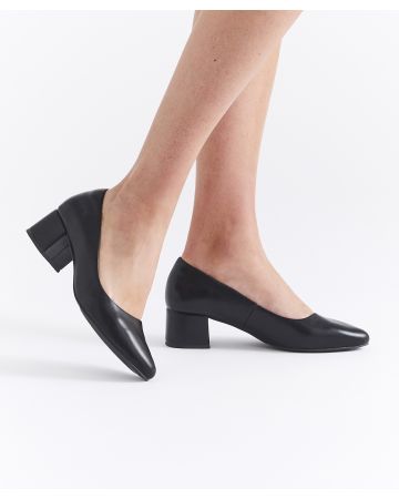 Block Heel Court Shoe