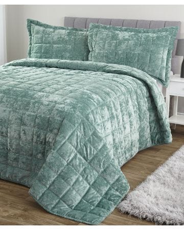 Velvet Bedding