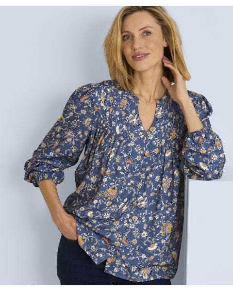 Floral Print Pull-on Blouse