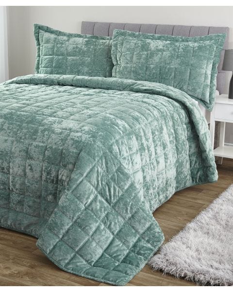 Velvet Bedding